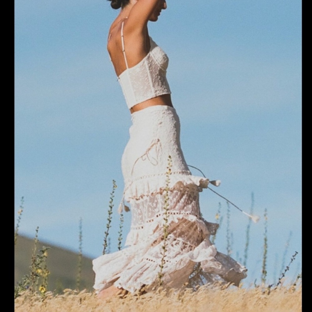 Spell Le Gauze Lace Tiered Skirt